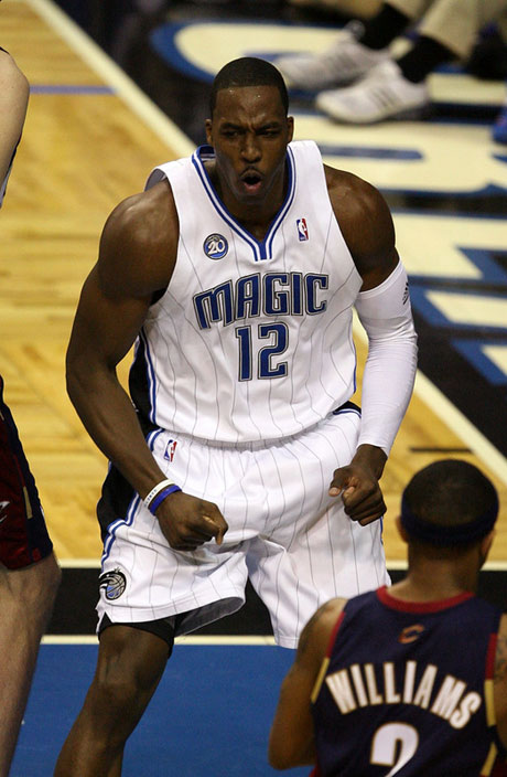 费尔明用一个词汇形容队友：费兰“鲨鱼”、佩德里“魔术”（费尔明一词评队友：费兰“鲨鱼”、佩德里“魔术”）