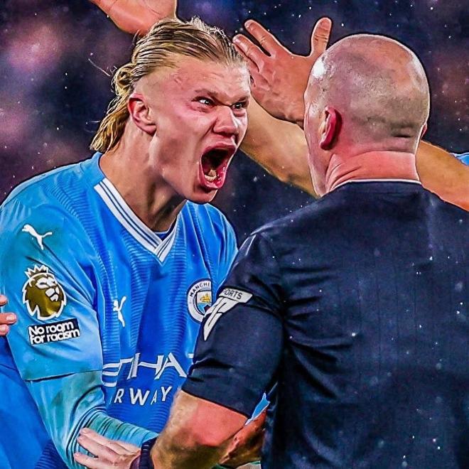 英超首次助攻，吉滕斯本赛季各项赛事助攻数为切尔西队内最多（英超首助到手，吉滕斯本季各项赛事助攻数领跑切尔西）