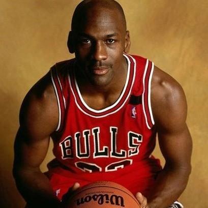 官方：明夏世界杯上下半场中段有强制补水时间，每次3分钟（官方：明夏世界杯每半场中段将设强制3分钟补水暂停）