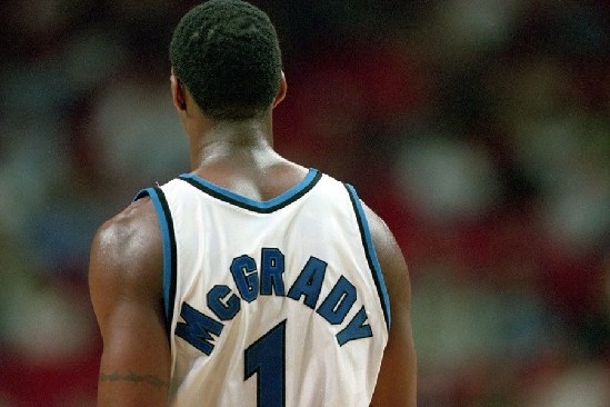 伊朗前锋塔雷米欧冠赛场攻破皇马大门！成为第二位攻...（塔雷米欧冠攻破皇马，伊朗前锋成史上第二人）