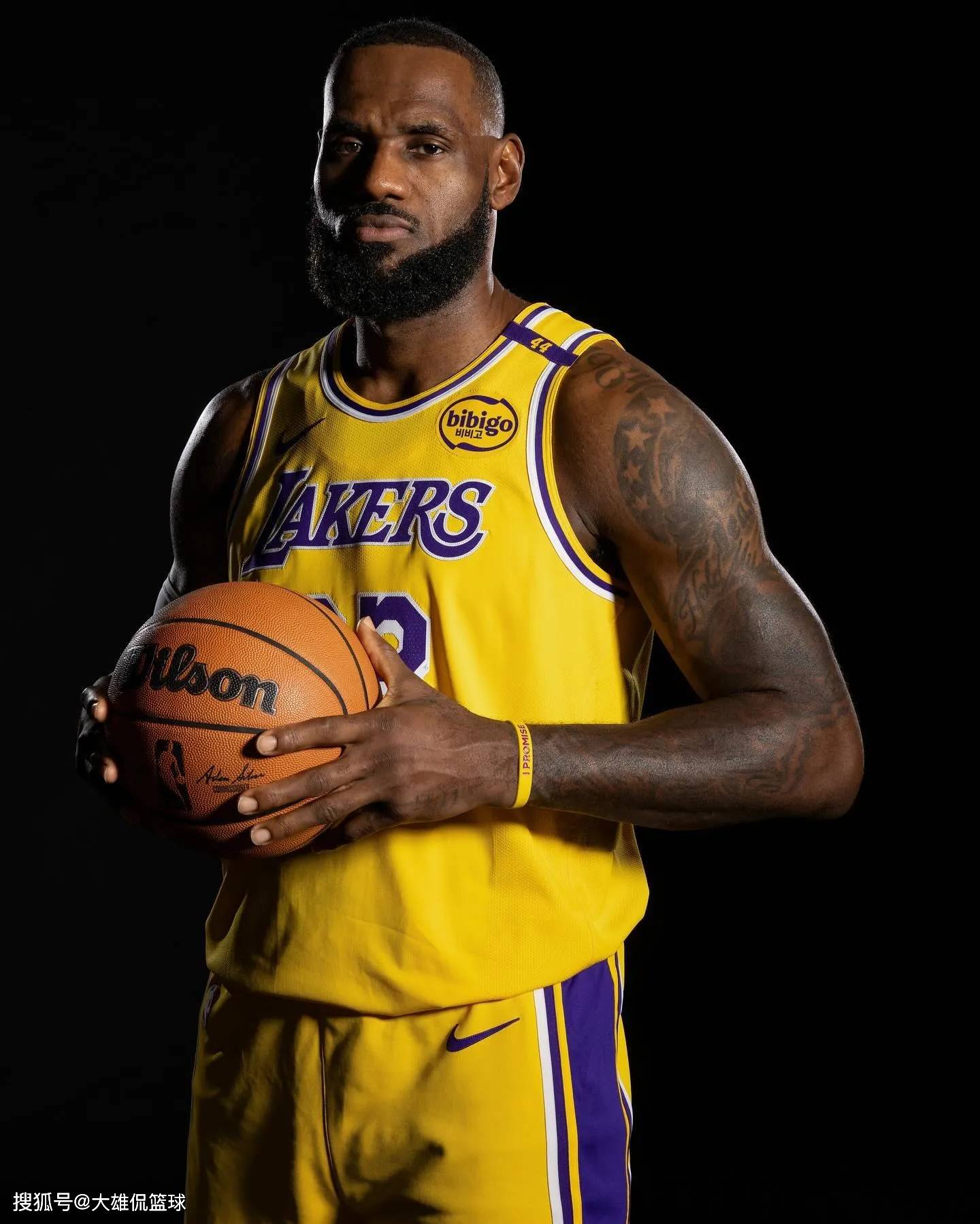 博尼：大胜是全队功劳；迪乌夫正在向所有人展示他的巨大价值（博尼称大胜源于团队合力，迪乌夫正向外界证明其巨大价值）