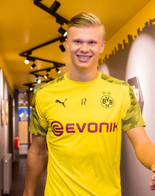 亚足联官方：中国承办2027年U20亚洲杯，比赛计划27年3月举行