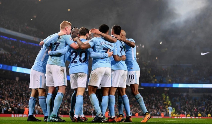 禁区对决完胜！灰熊首节内线得分24-4开拓者（灰熊首节内线统治：禁区得分24-4压制开拓者）